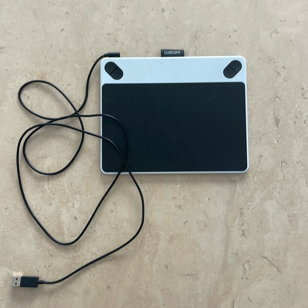 Wacom USB drawing tablet